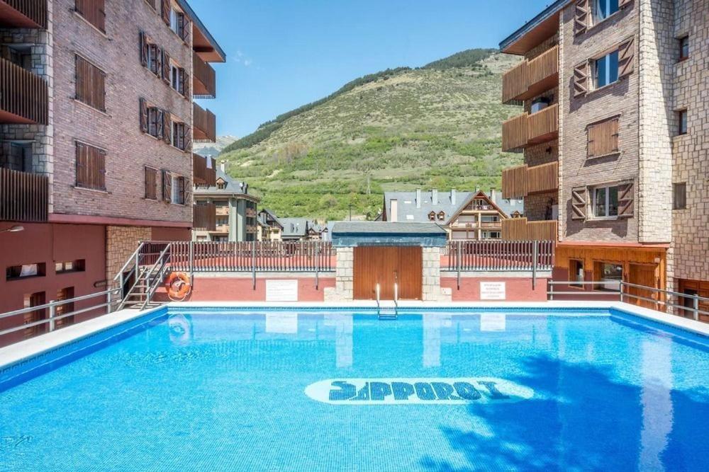 Estudio 2-4 Personas En Vielha-Baqueira Kültér fotó